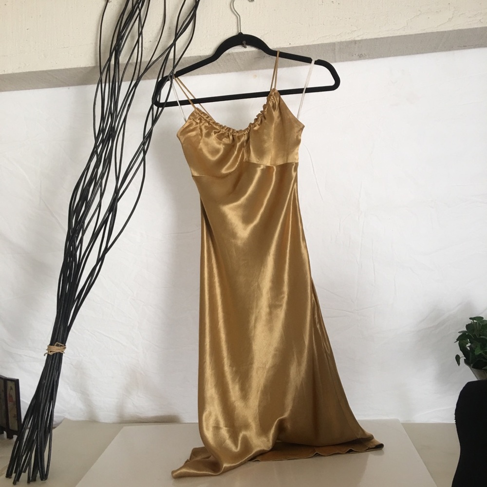 Picasso evening dress satin